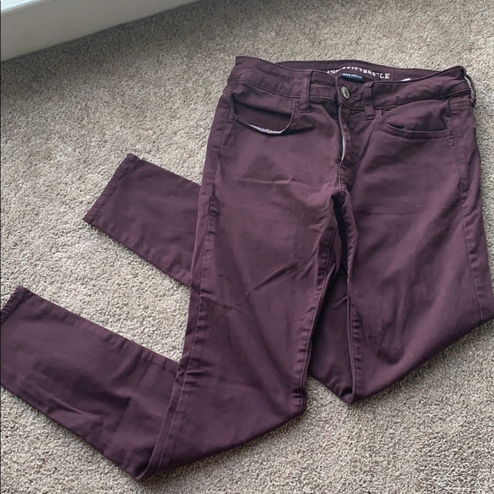American Eagle Burgundy  jegging jeans